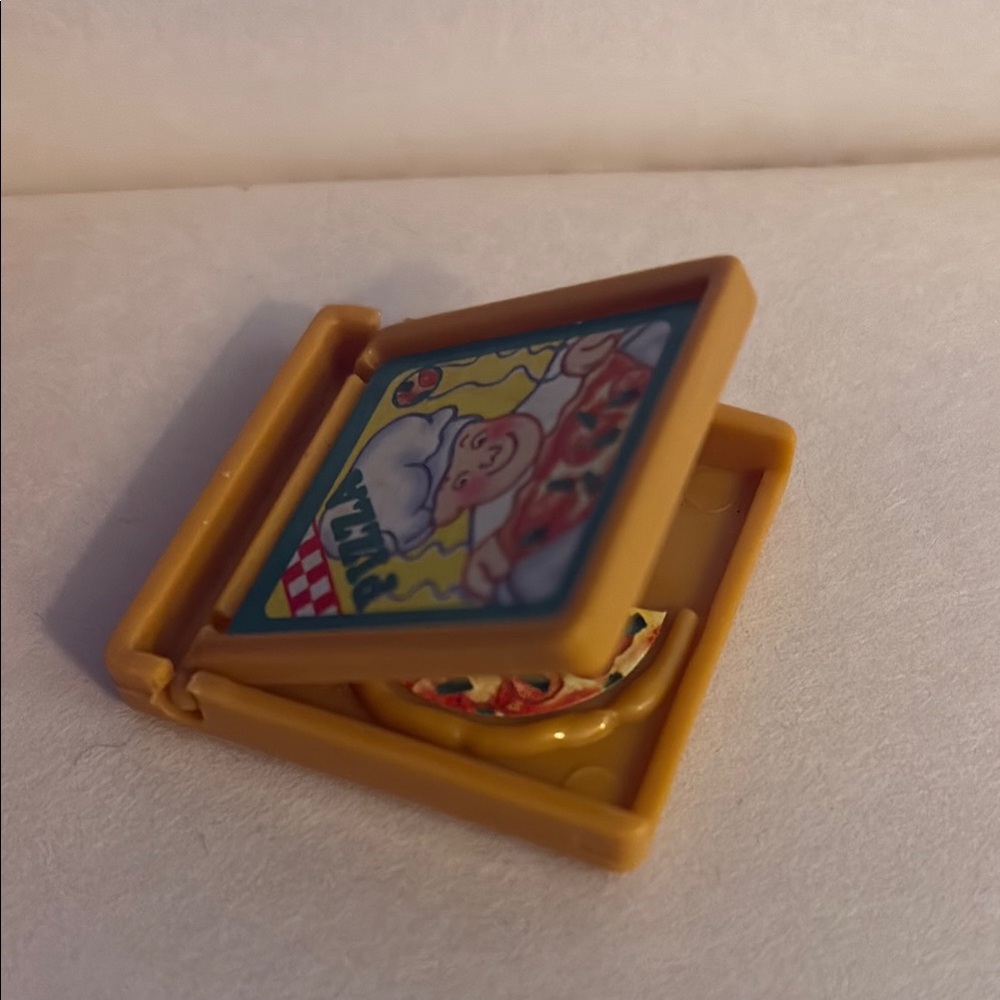 1999 Fisher Price Loving Family Cooking Fun Pizza Box Replacement Part